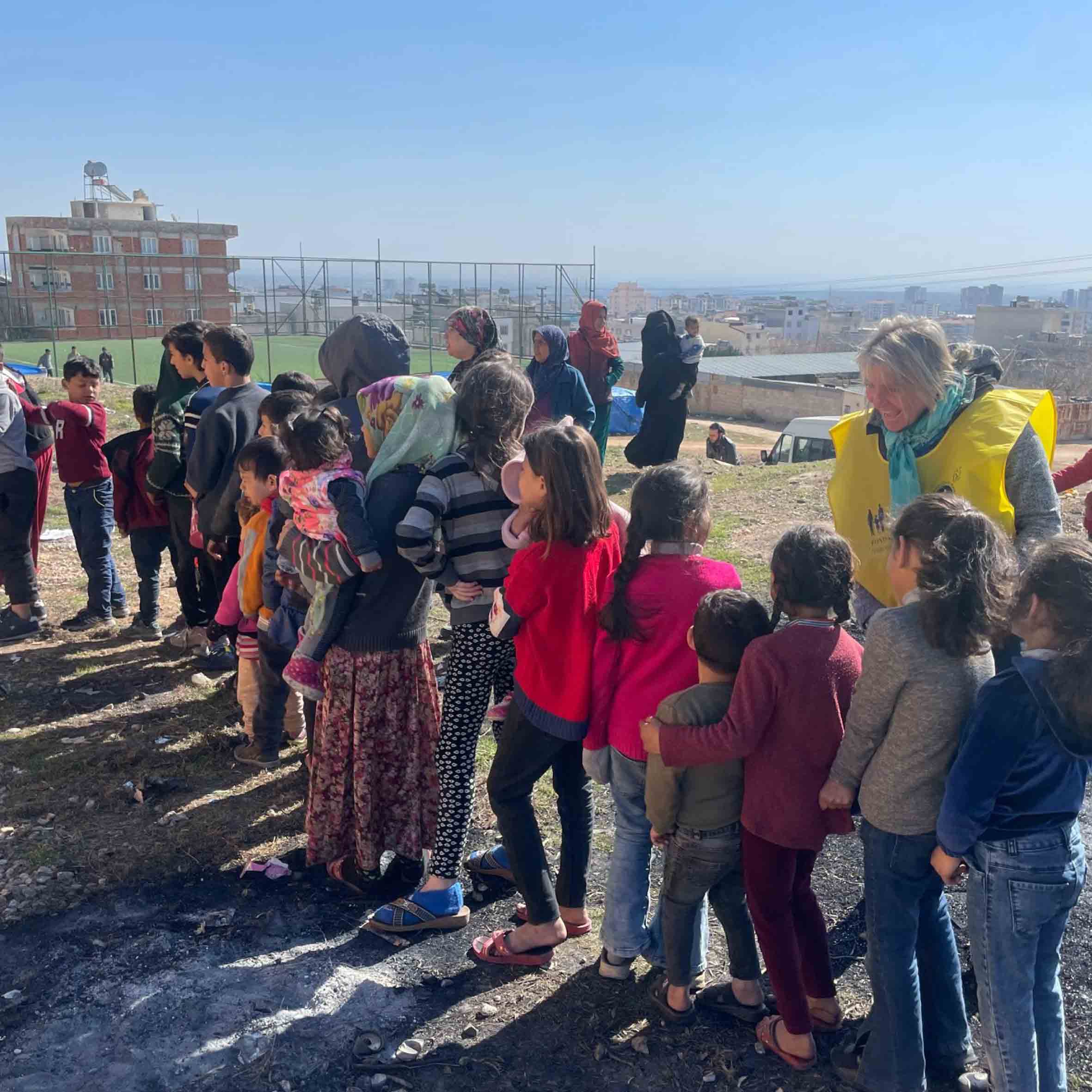 DONA_KIT_EMERGENZA_TERREMOTO_TURCHIA-SIRIA